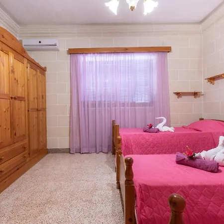 Huge With Pool, Bbq And Spectacular Views By 360 Estates Villa Mellieħa