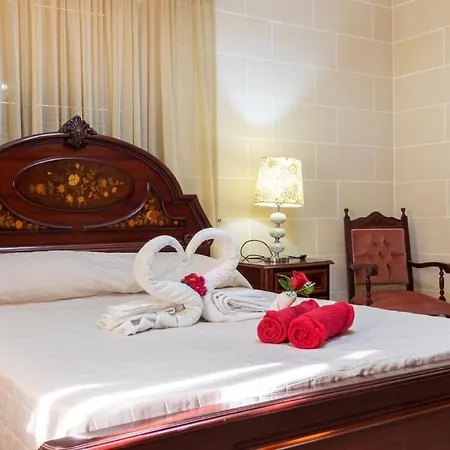 Huge With Pool, Bbq And Spectacular Views By 360 Estates Mellieħa