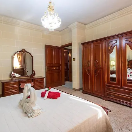 Huge With Pool, Bbq And Spectacular Views By 360 Estates