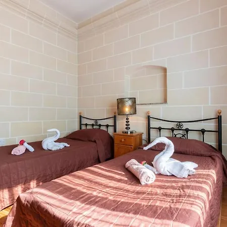 Huge With Pool, Bbq And Spectacular Views By 360 Estates * Mellieħa